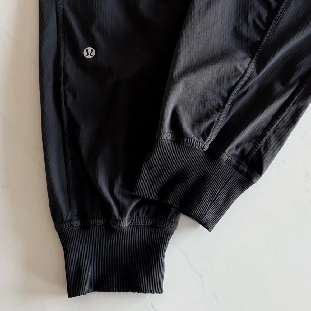 lululemon dance studio jogger 29” - Picture 9 of 16